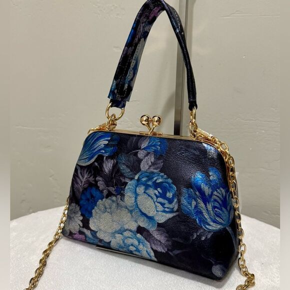 Floral Print Genuine Leather Handmade Kisslock Boxy Bag, Wristlet, Crossbody - Picture 1 of 14